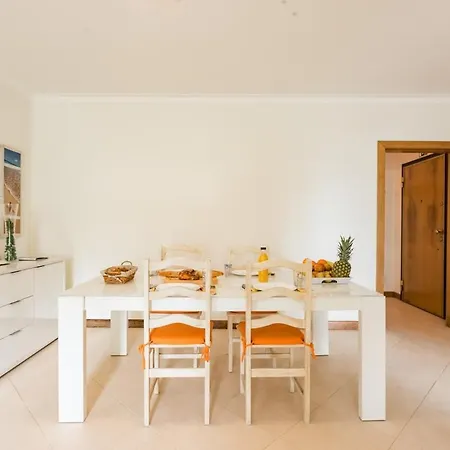 28 - Baleal Apartment *